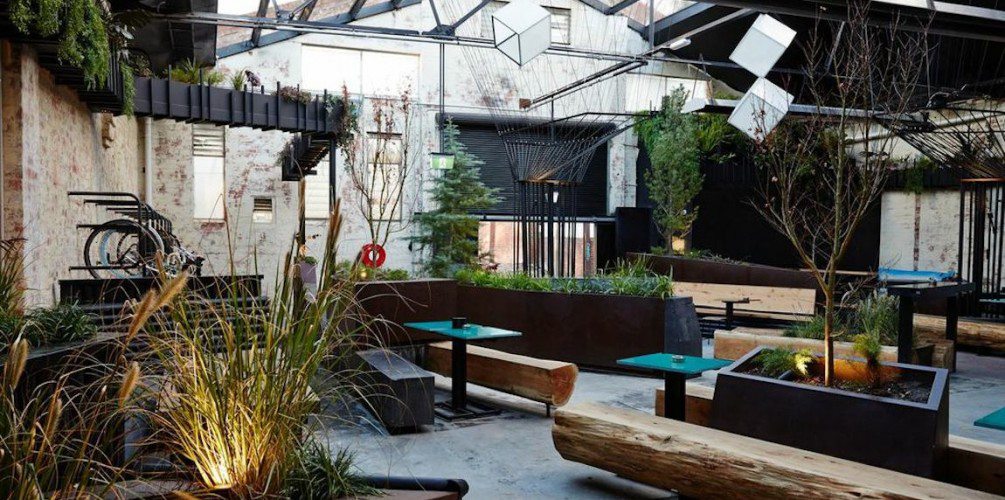 Outdoor Howler fitout