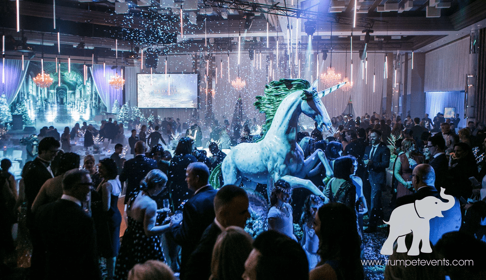 Unicorn statue as part of event design